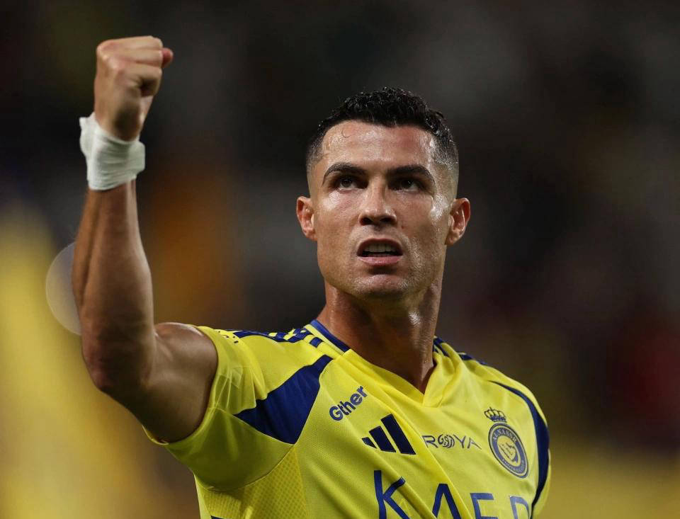 包含C罗连续二十场比赛得分超过爆冷，塞尔维亚队挑战极限！的词条