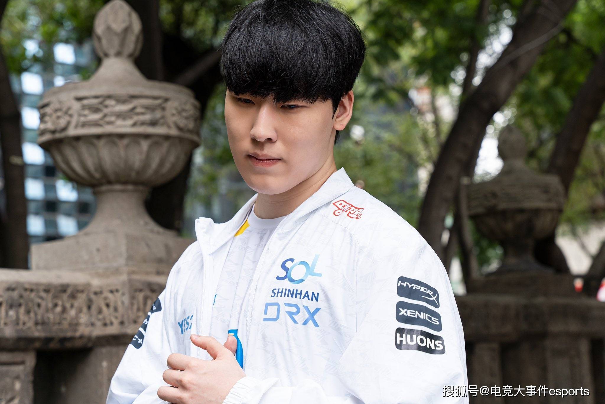 JNSPORTS-关于萨拉赫在RNG比赛中突破纪录，出色防守引发热议！的信息