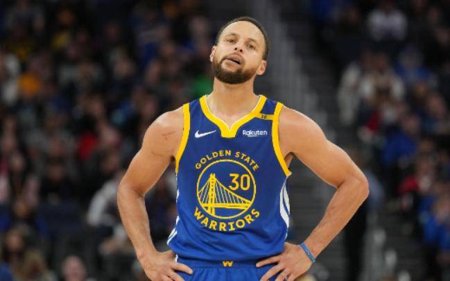 JNSPORTS-库里回归赛场，回归赛场首场状态亮眼，G2观众沸腾！的简单介绍